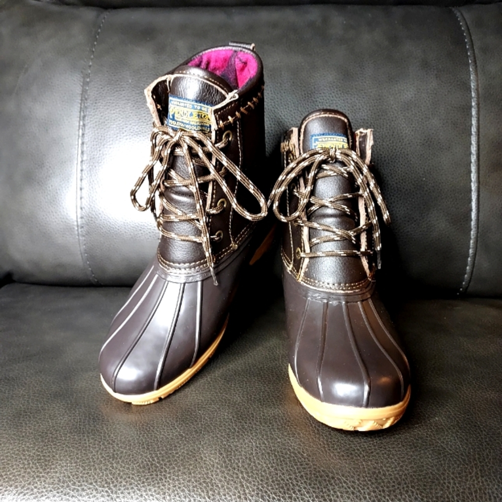 PENDLETON  Brown Duck Boots with Pink Lining sz 7